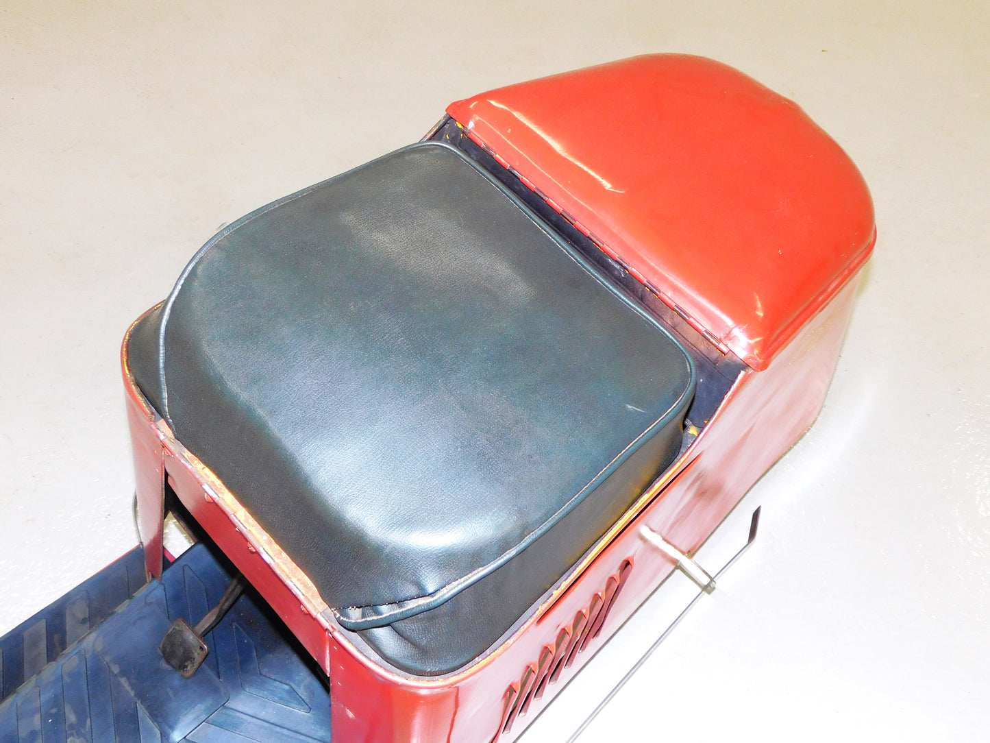1956 Cushman Pacemaker 60 Series