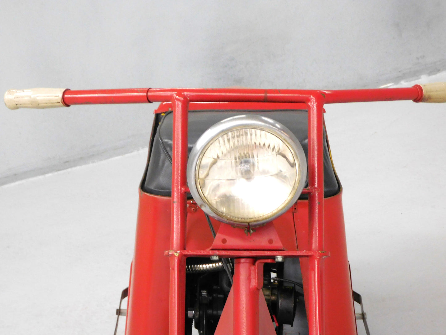 1956 Cushman Pacemaker 60 Series