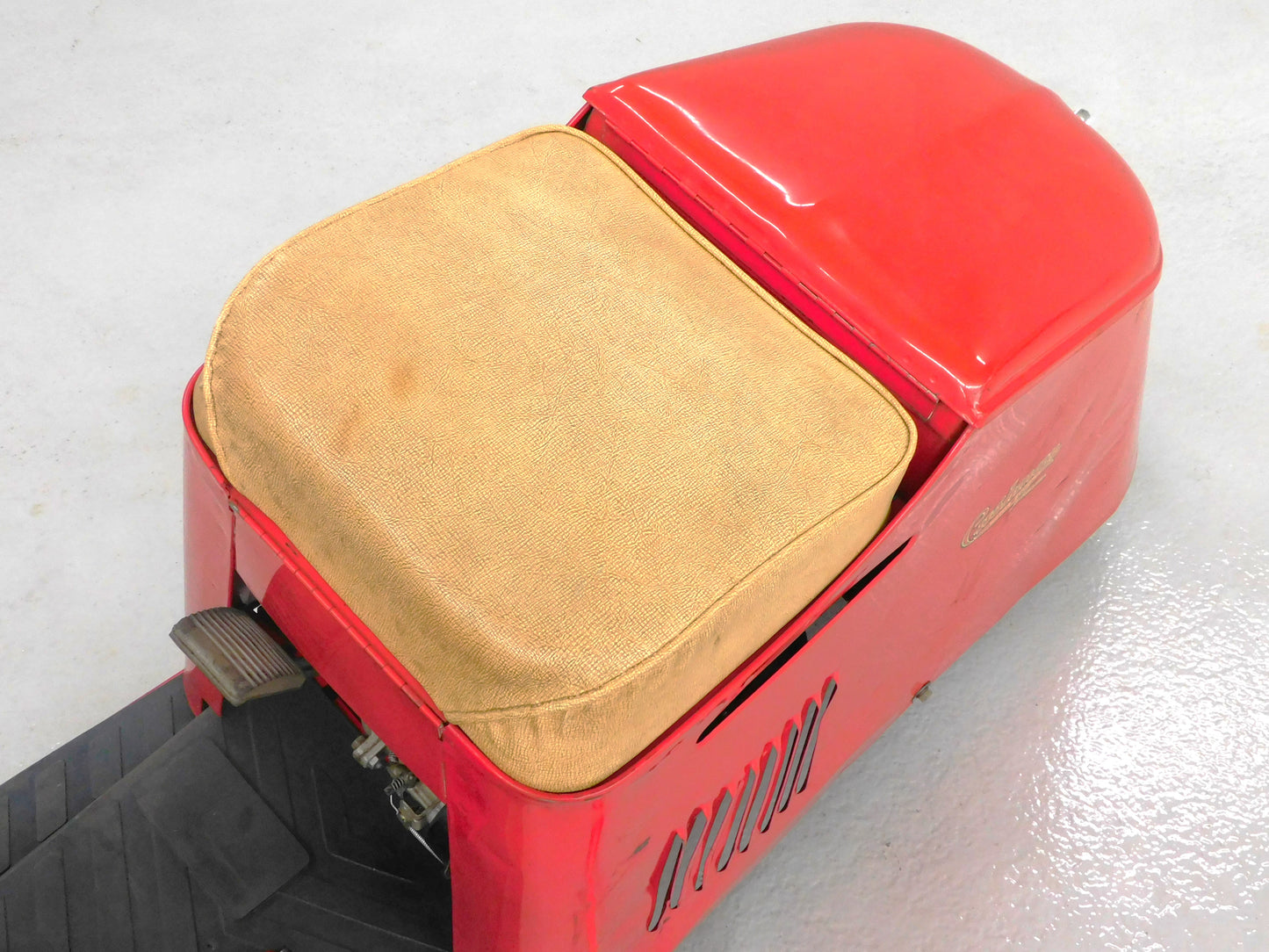 STK 10291 1949 Cushman Model 64