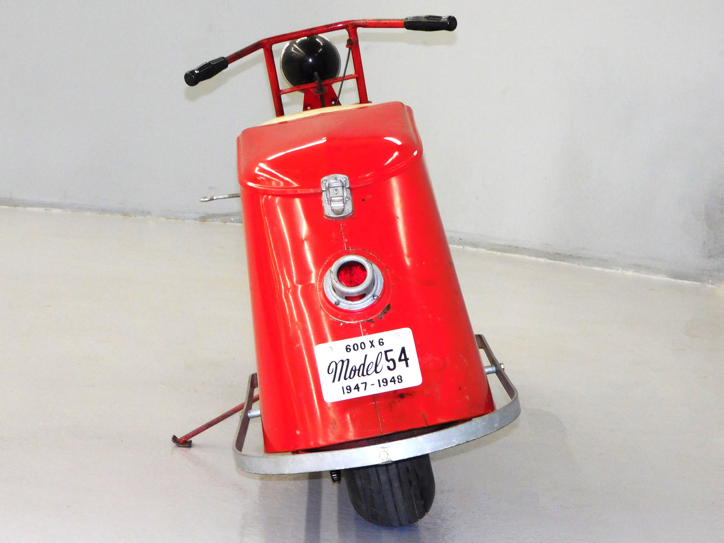 STK 10364 1948 Cushman Model 54