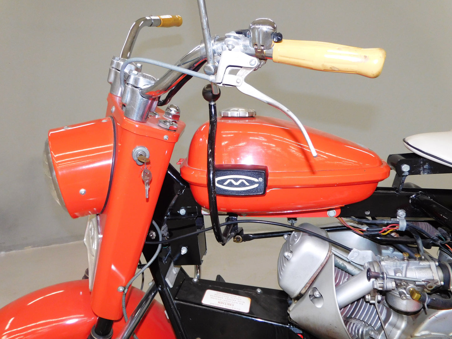 1965 Cushman Super Silver Eagle