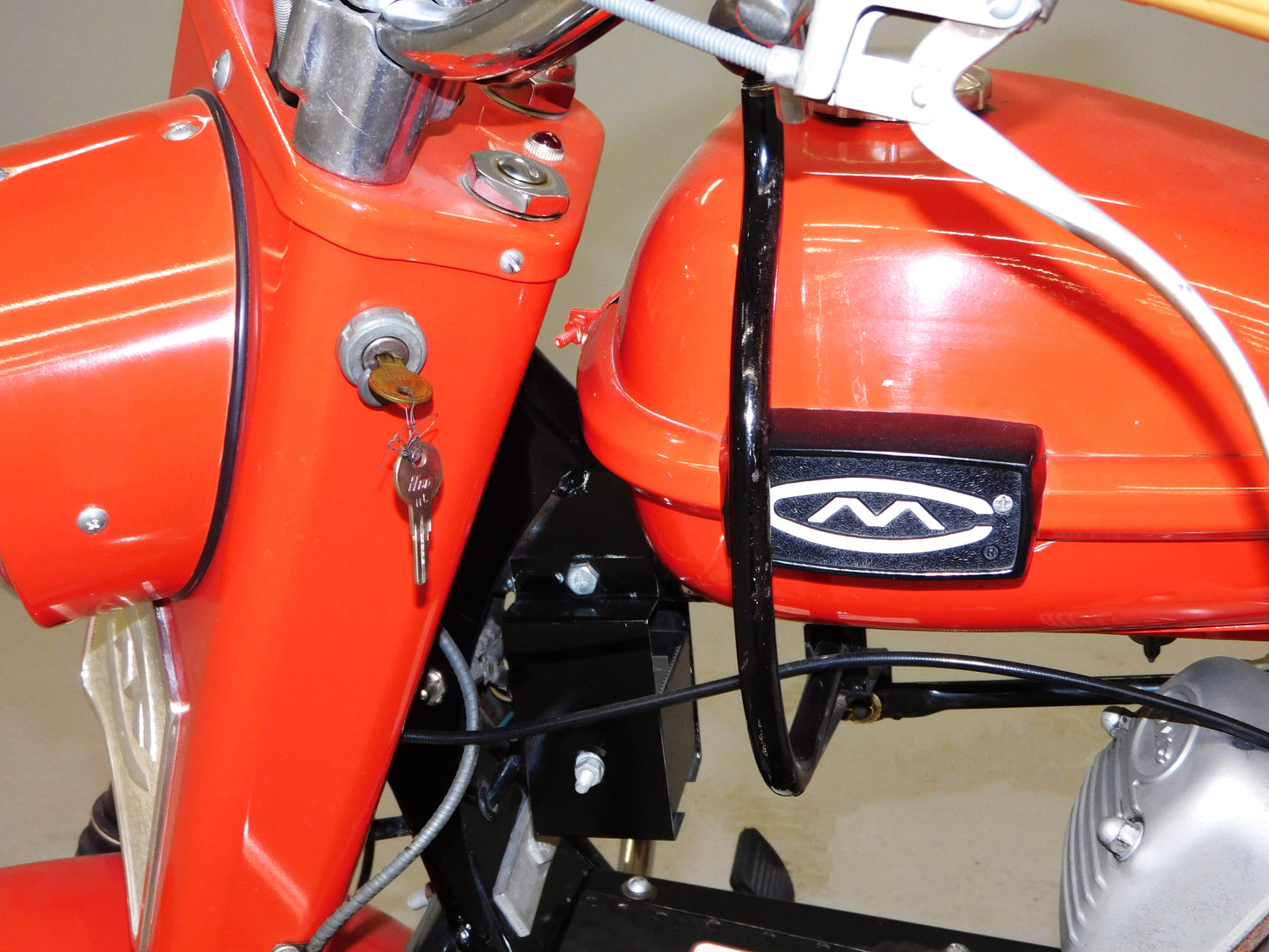1965 Cushman Super Silver Eagle
