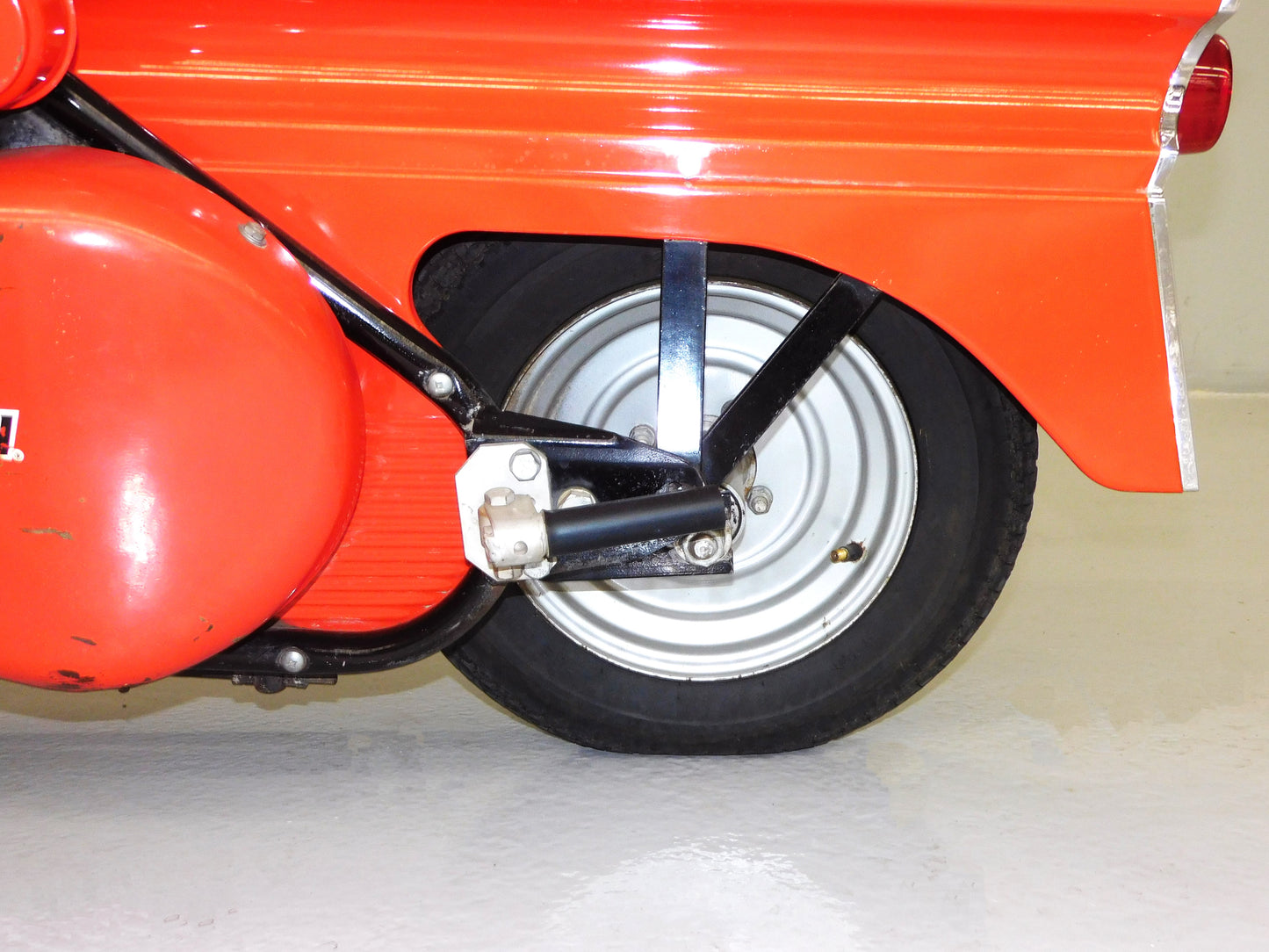 1965 Cushman Super Silver Eagle