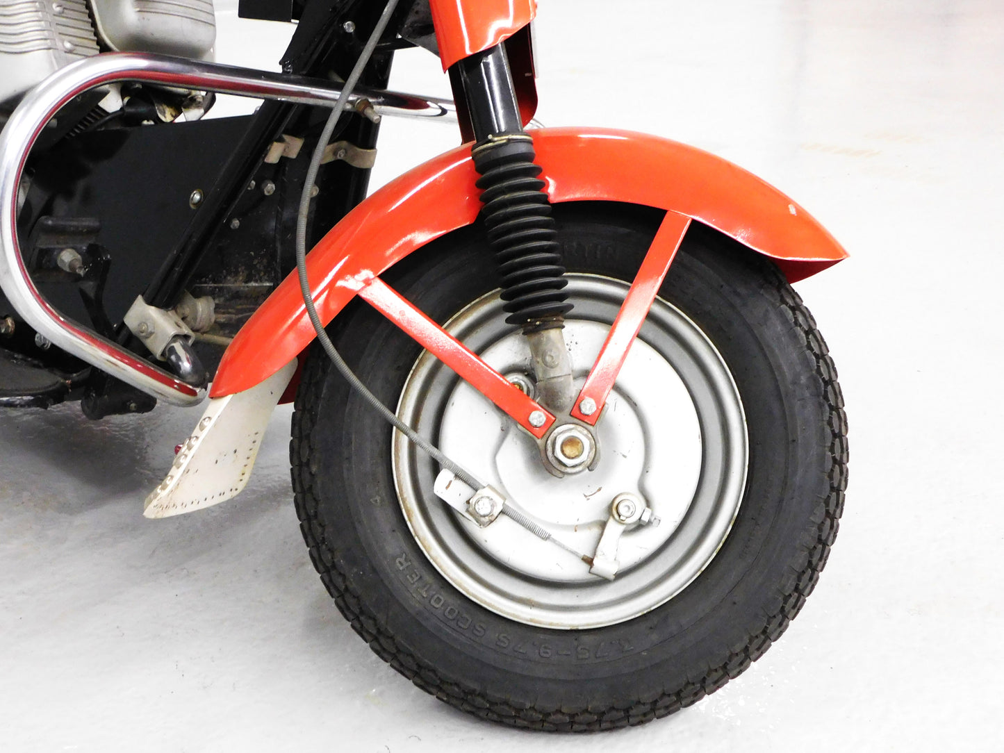 1965 Cushman Super Silver Eagle