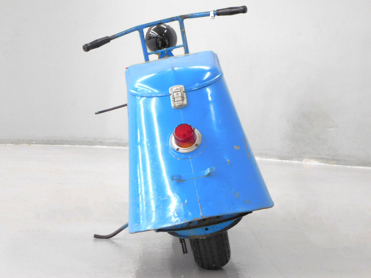 STK 10391 1955 Cushman Road King