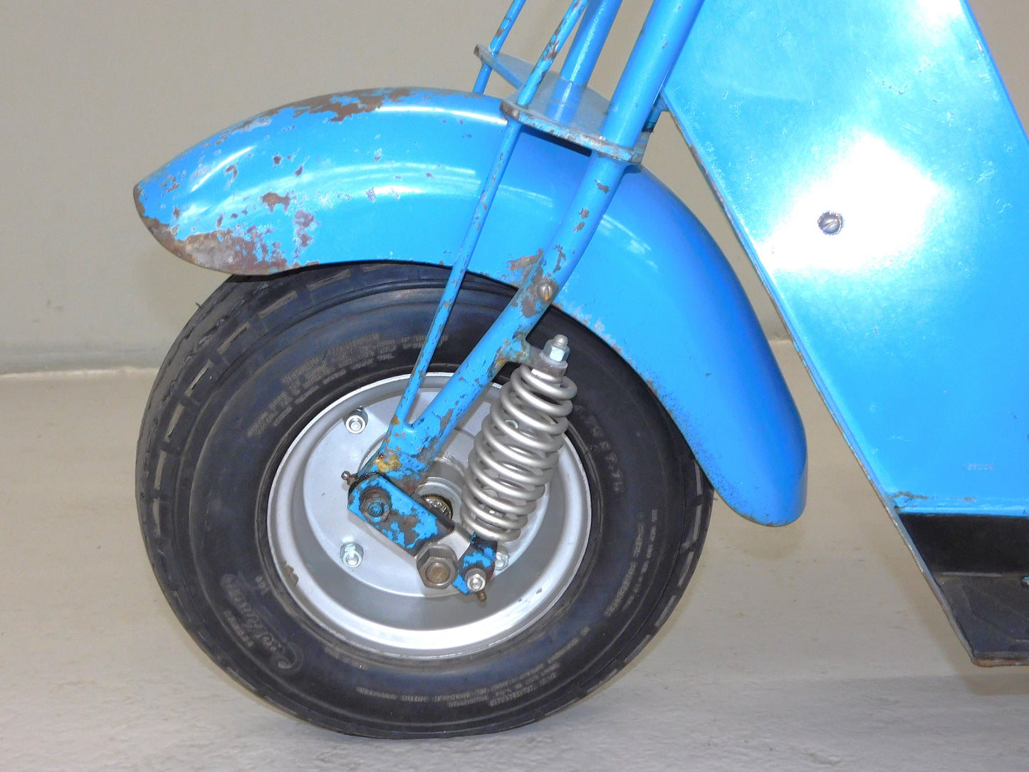STK 10391 1955 Cushman Road King