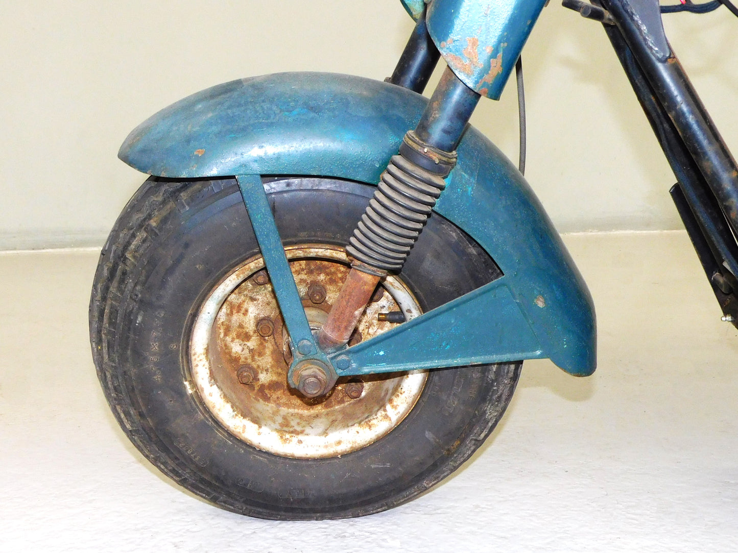 STK 10393 1961 Cushman Eagle
