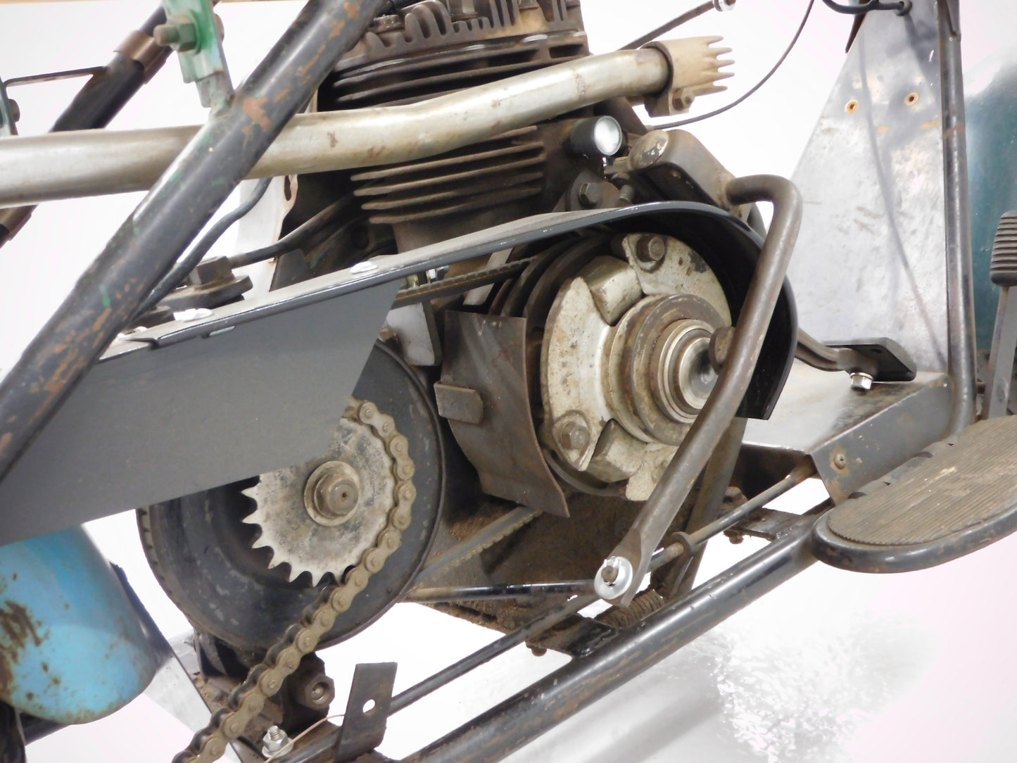 STK 10393 1961 Cushman Eagle