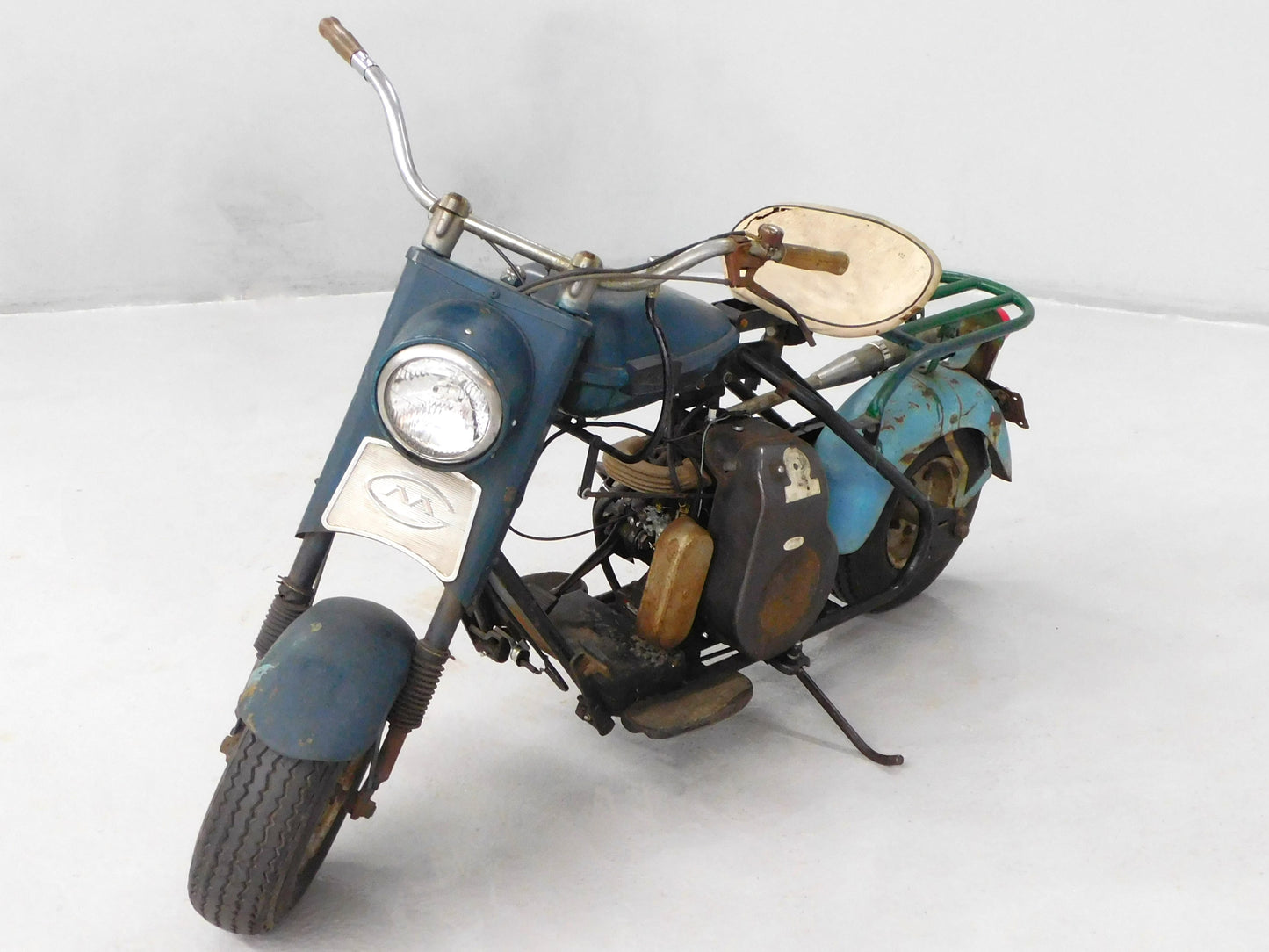 STK 10393 1961 Cushman Eagle