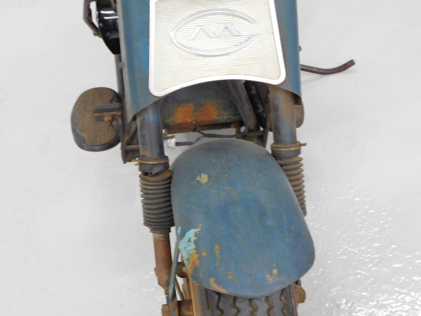 STK 10393 1961 Cushman Eagle
