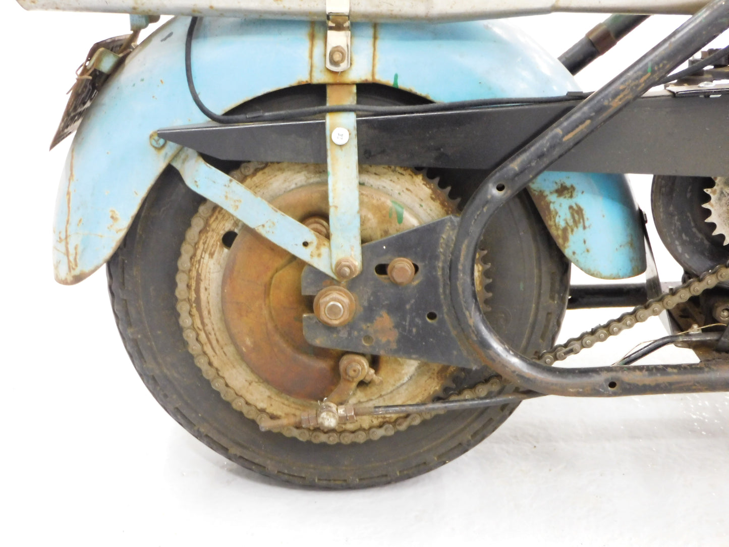 STK 10393 1961 Cushman Eagle