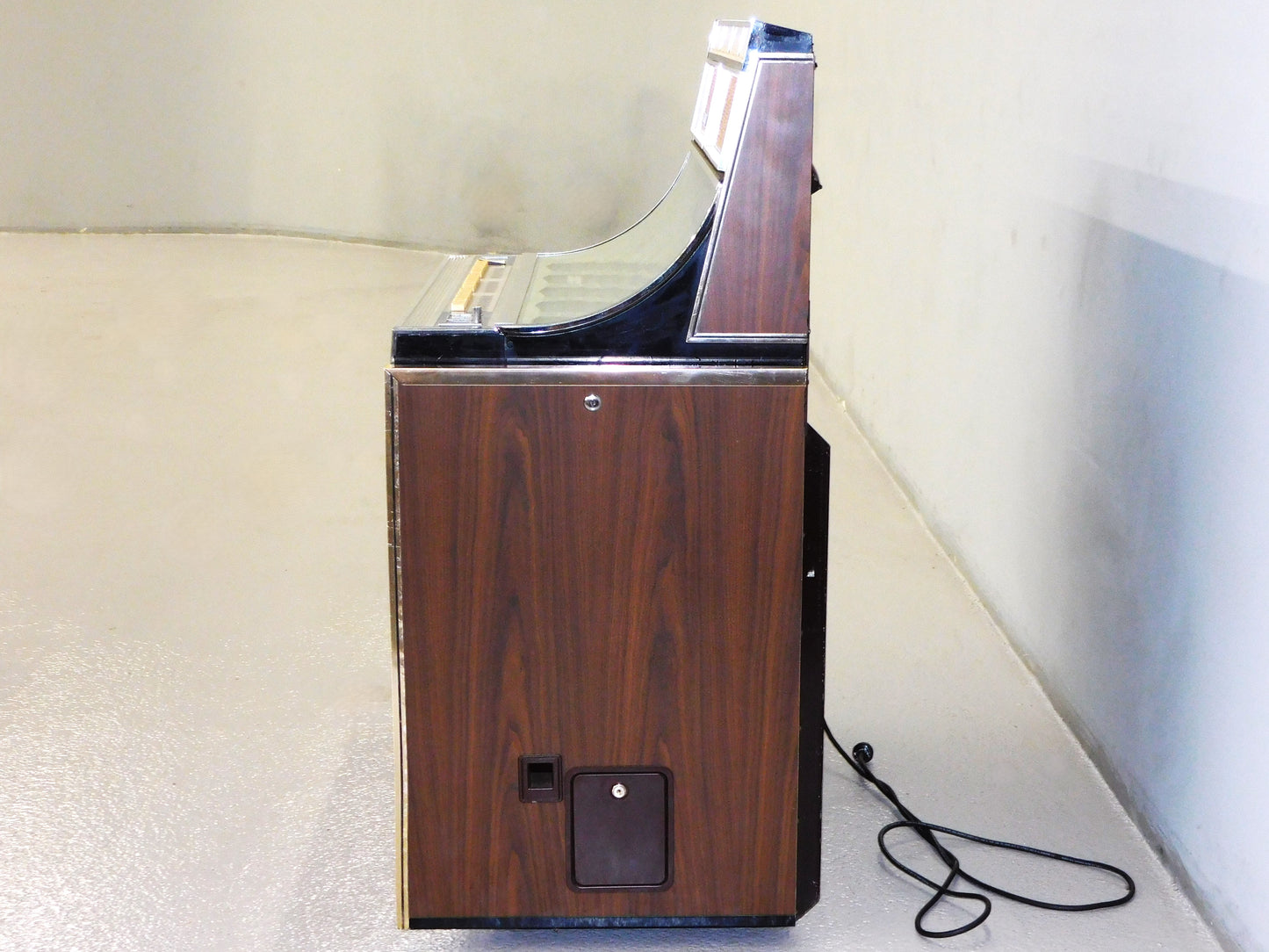 STK 10399 1964 Seeburg LPC480 Jukebox