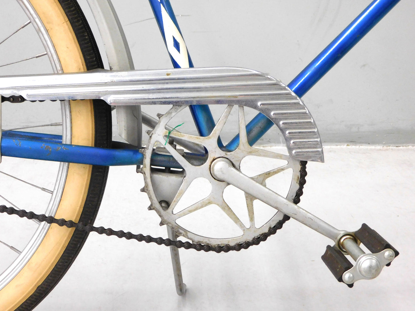 STK 10426  1930s Iver Johnson Bicycle