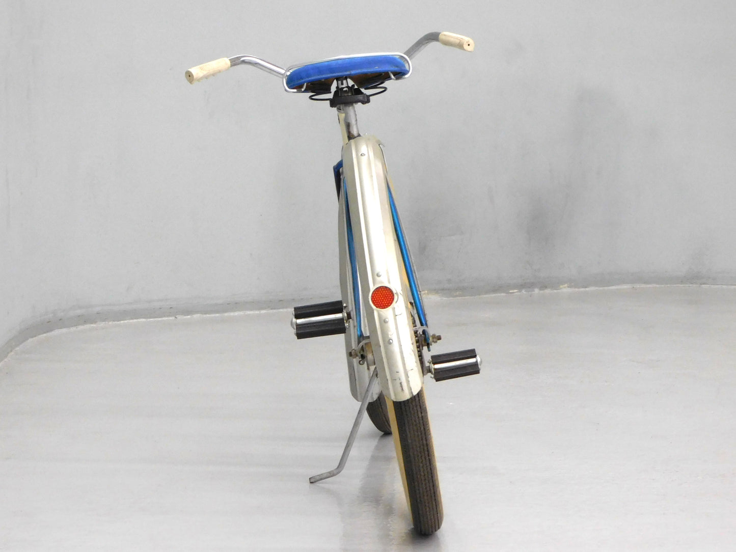 STK 10426  1930s Iver Johnson Bicycle