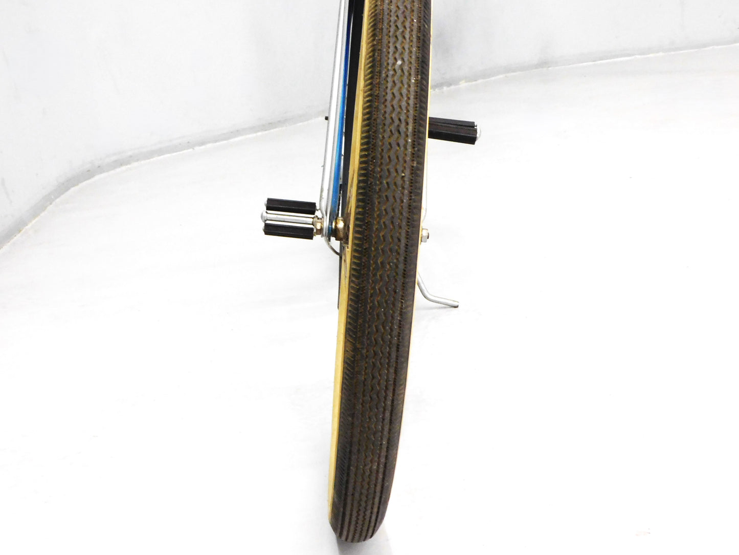 STK 10426  1930s Iver Johnson Bicycle