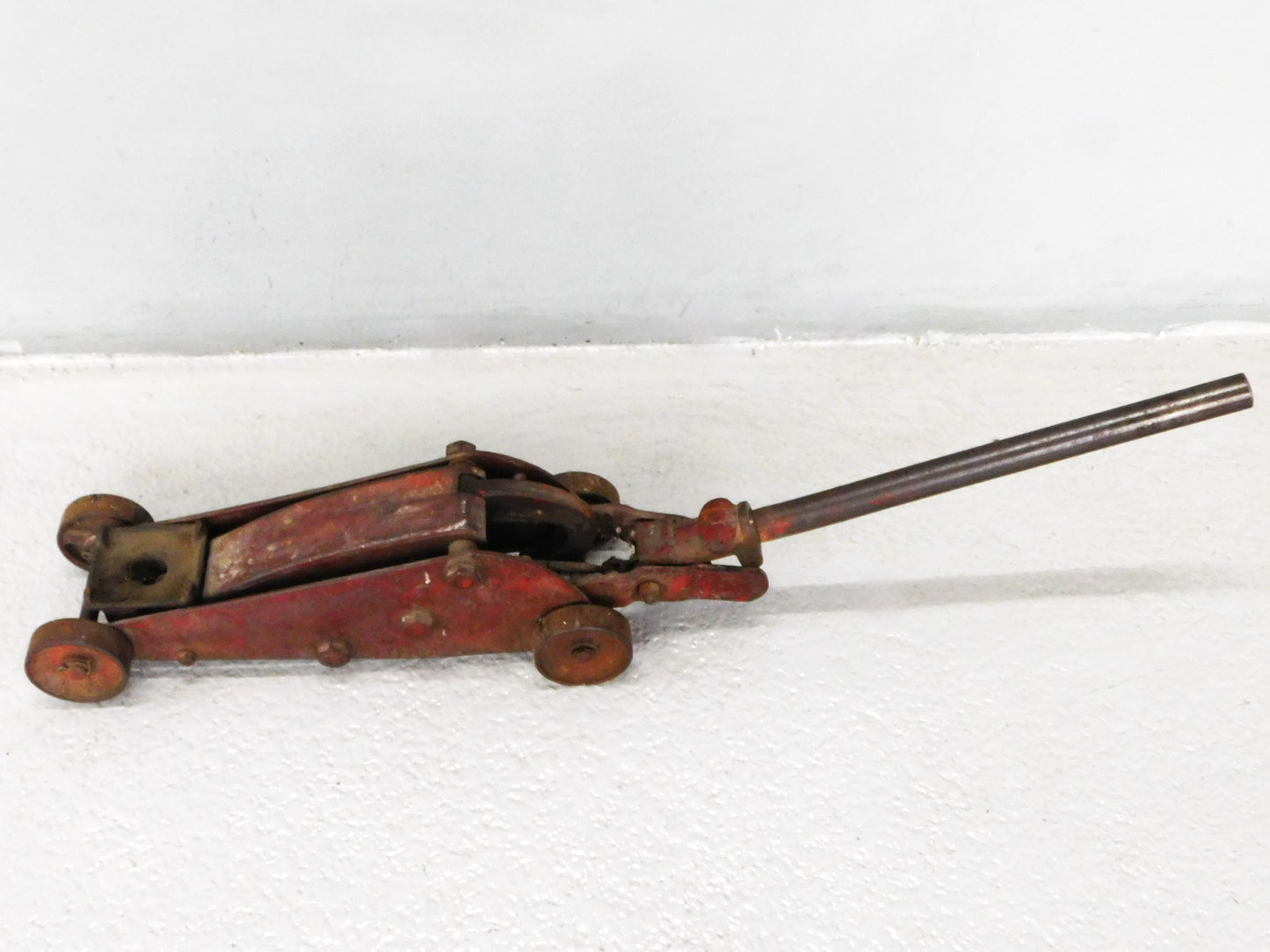 STK 10372 Vintage Mechanical Floor Jack