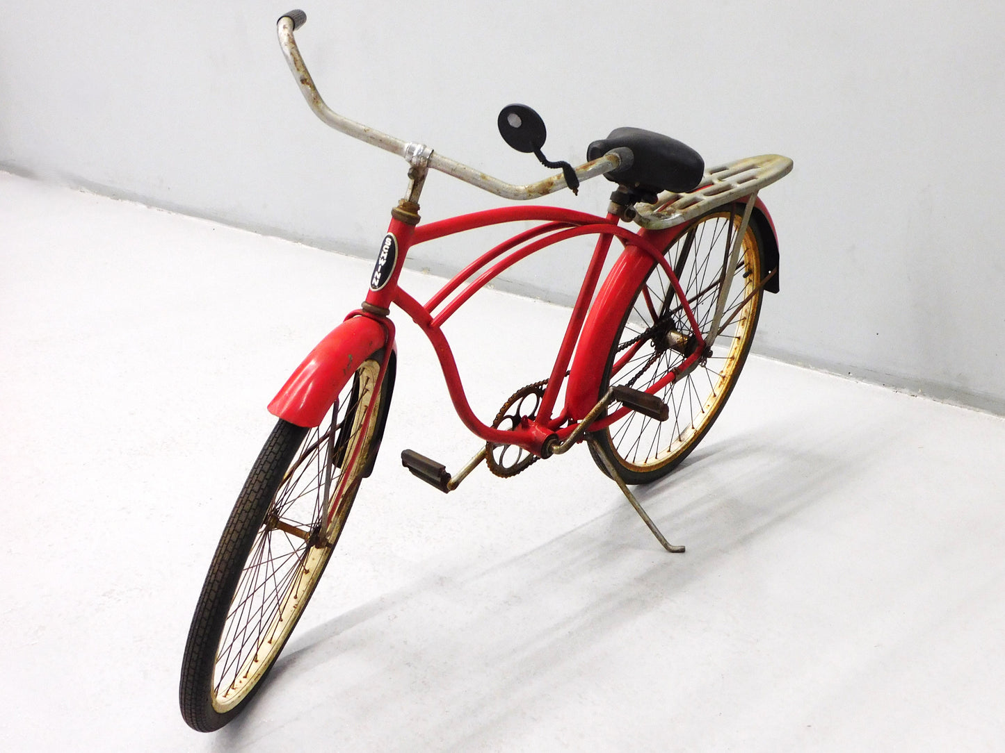 STK 10485 Vintage Schwinn Boys Bicycle
