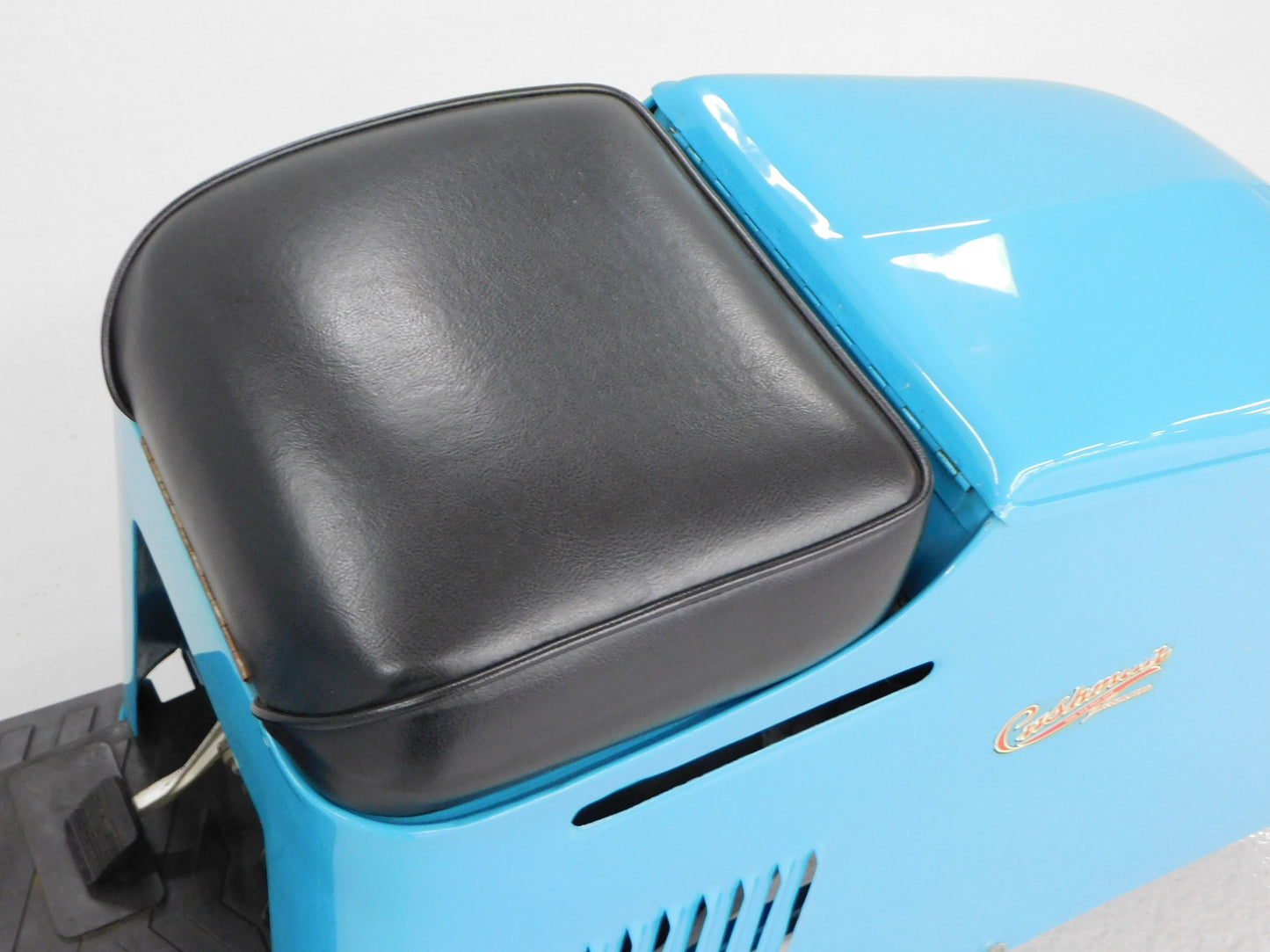 1951 Cushman Pacemaker Model 62