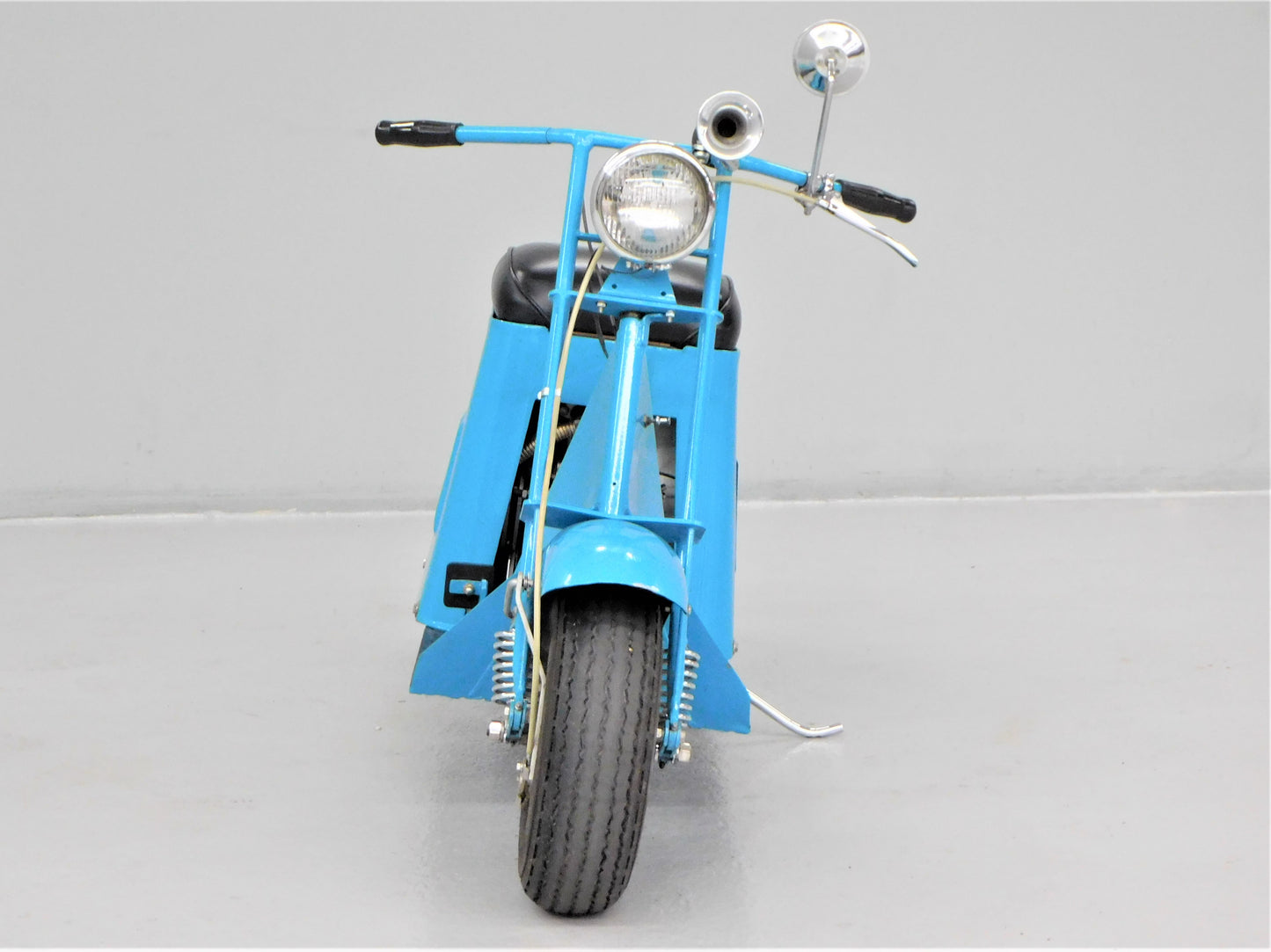 1951 Cushman Pacemaker Model 62