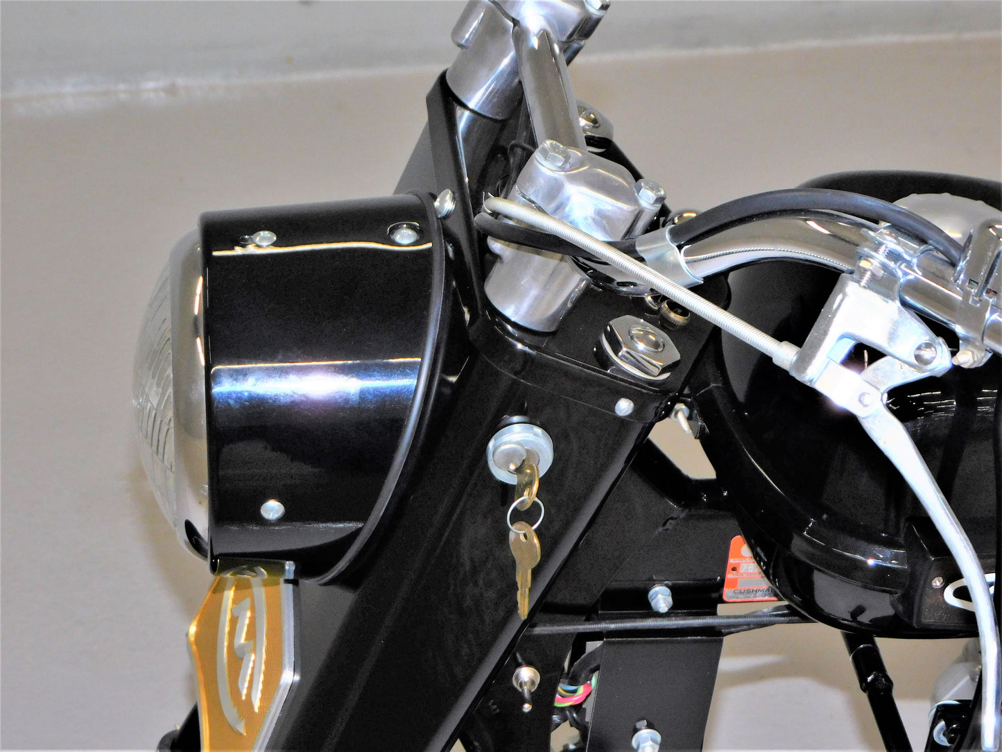 1961 Cushman Super Silver Eagle