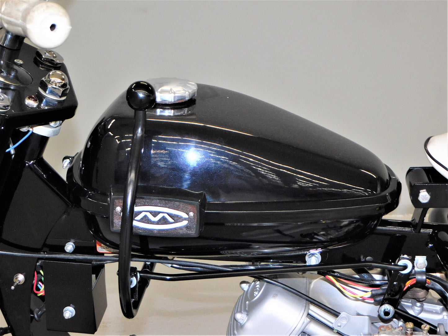 1961 Cushman Super Silver Eagle