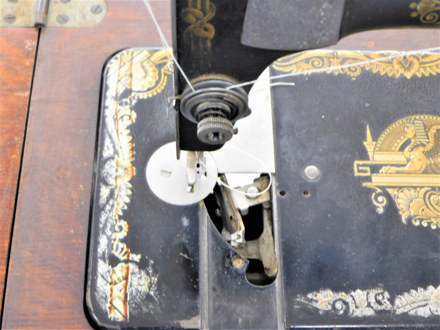 1920 Singer Sewing Machine