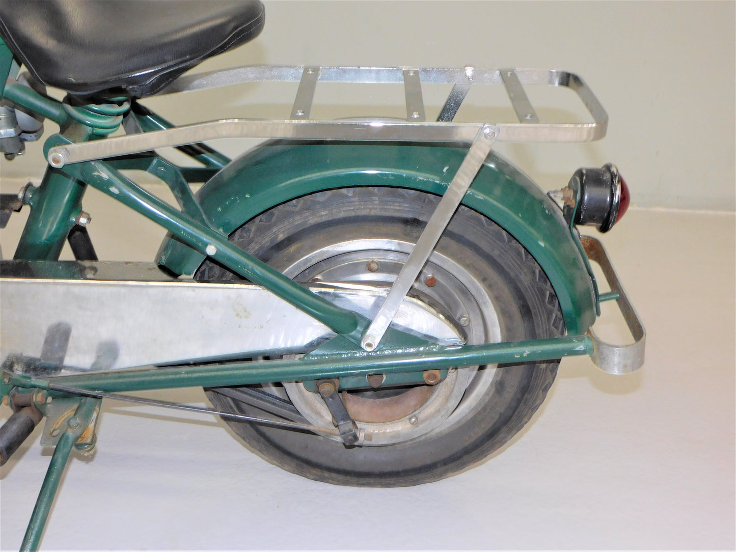 STK 10261  1950 Powell P-81 Scooter