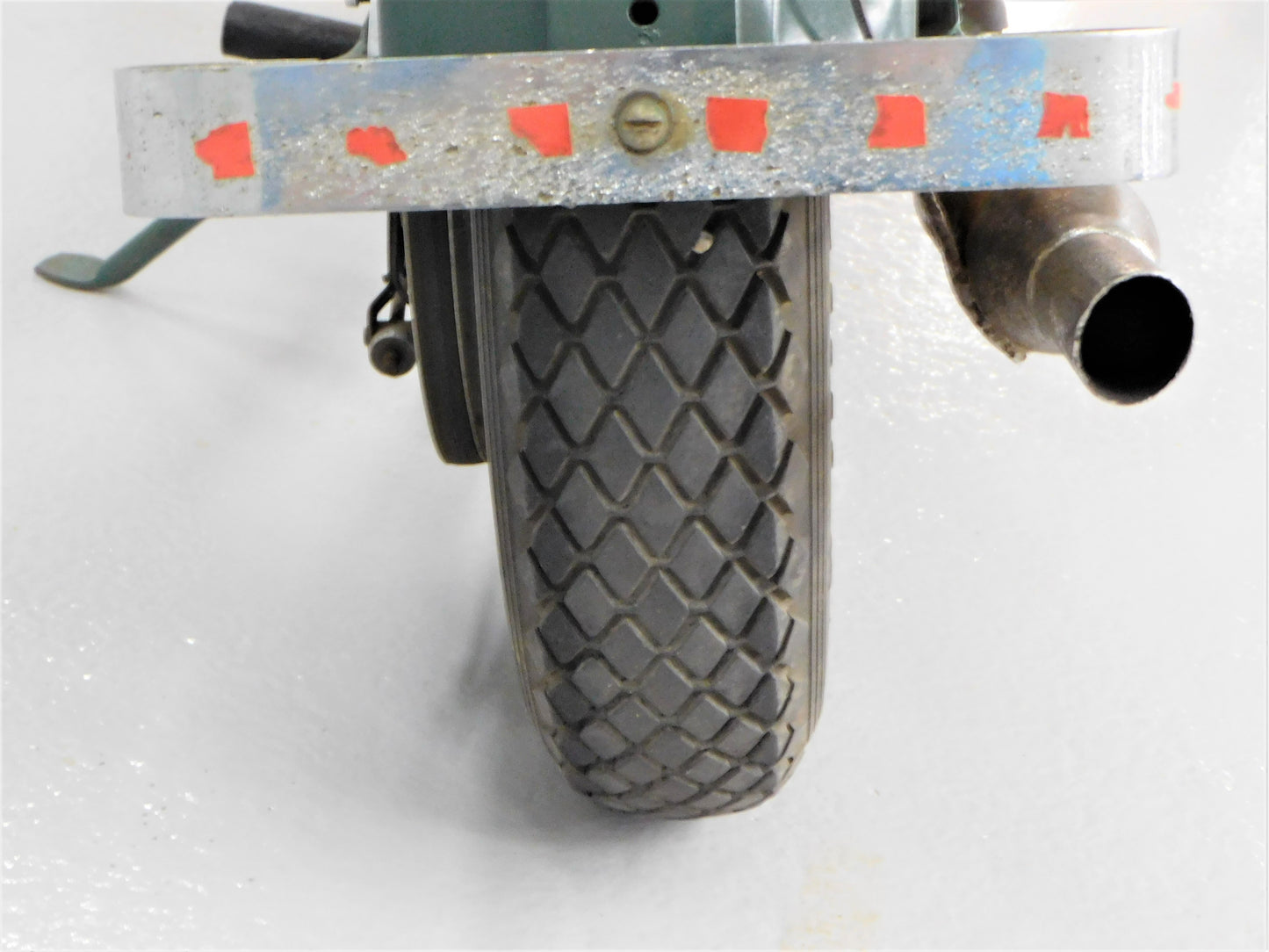 STK 10261  1950 Powell P-81 Scooter