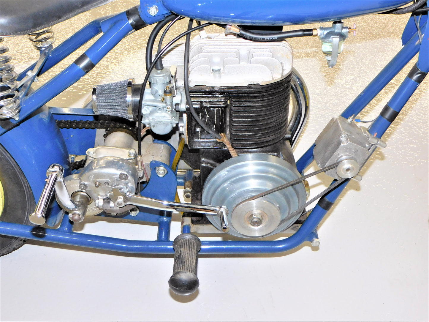 STK 10285 1947 Mustang Model 2