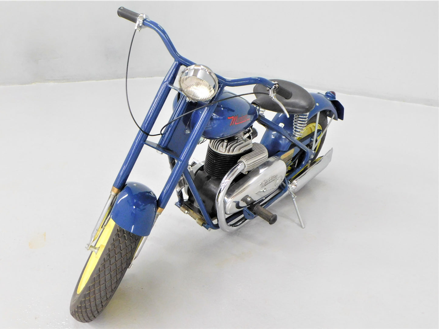STK 10285 1947 Mustang Model 2