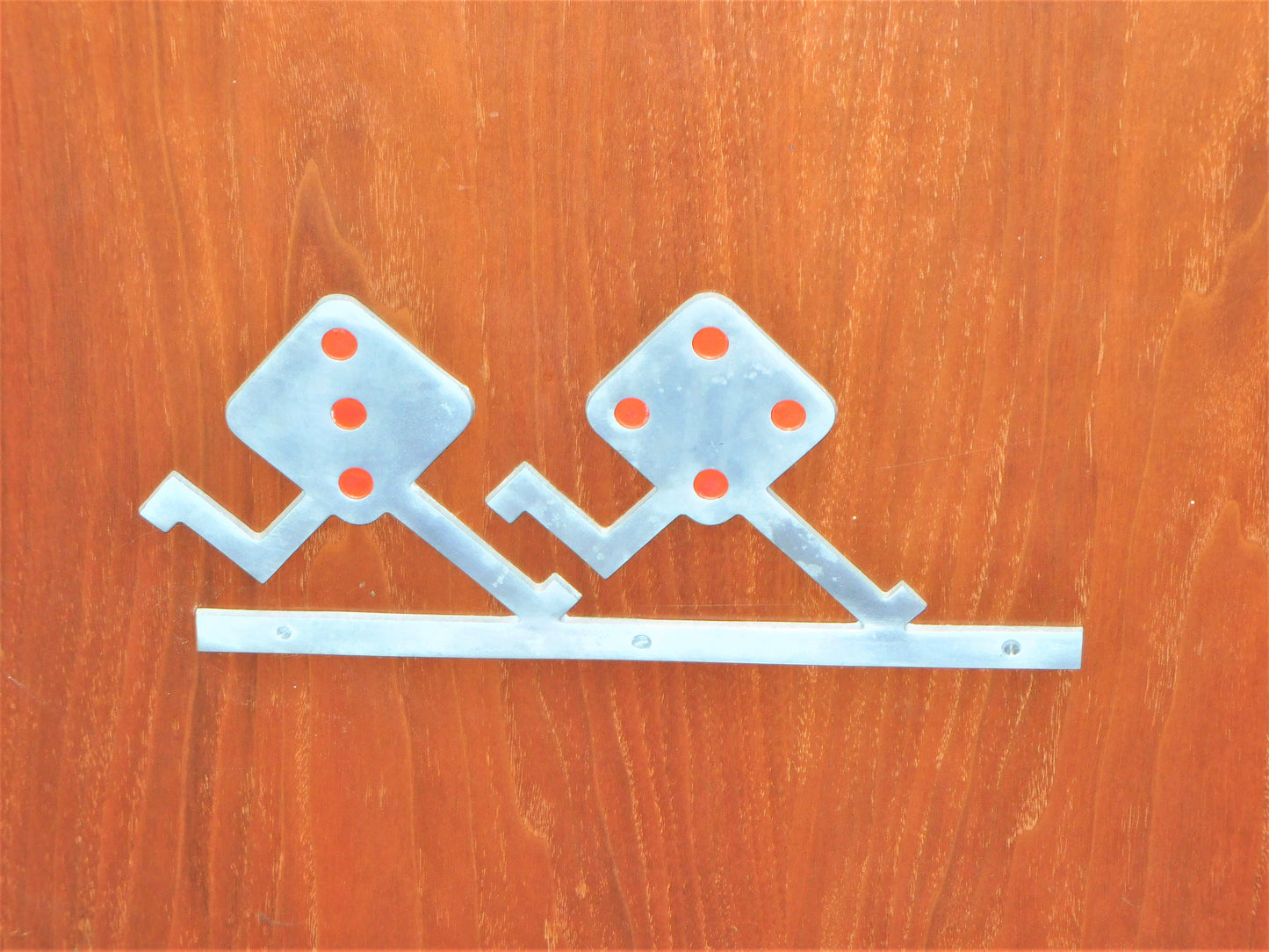 1946 Evan's Galloping Dominos