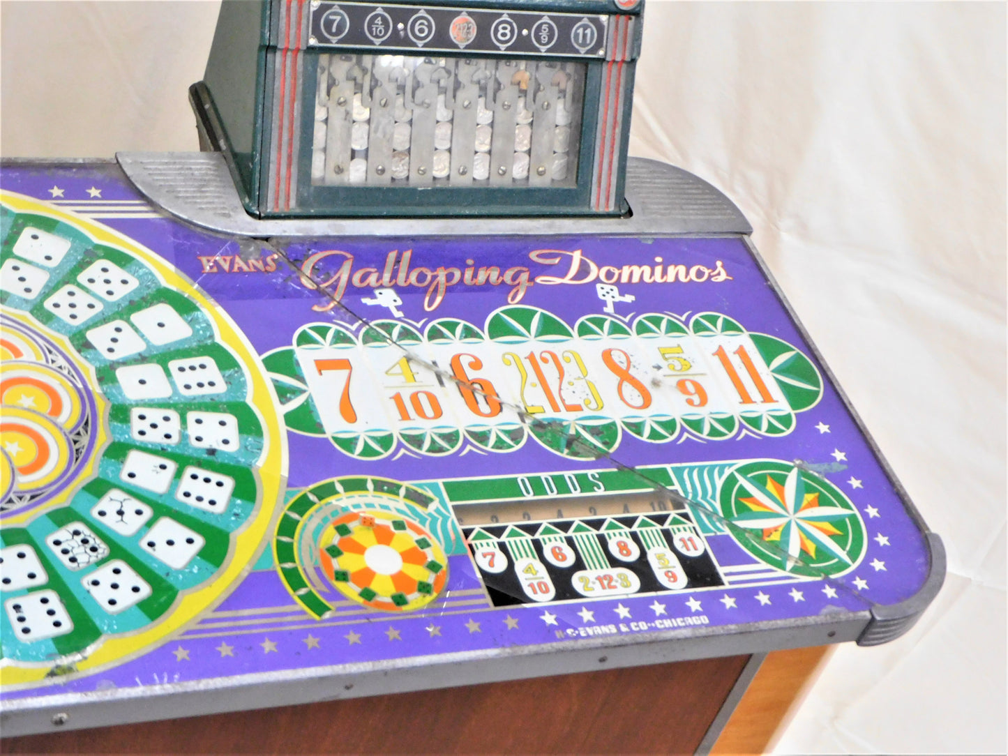 1946 Evan's Galloping Dominos