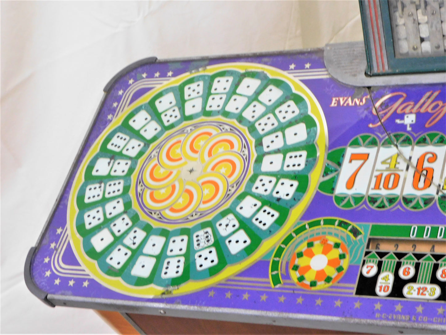 1946 Evan's Galloping Dominos