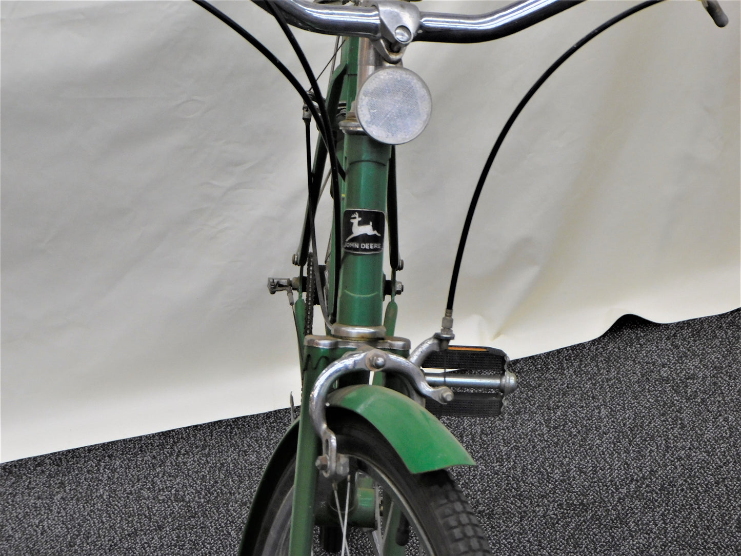 STK 10057 John Deere Bicycle