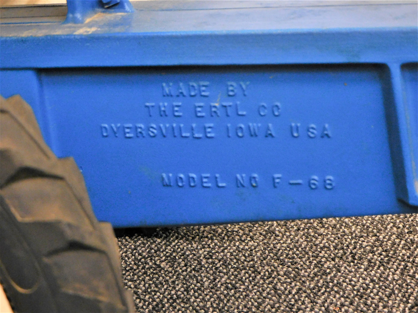 STK 10058 1968 Ford 8000 Pedal Tractor