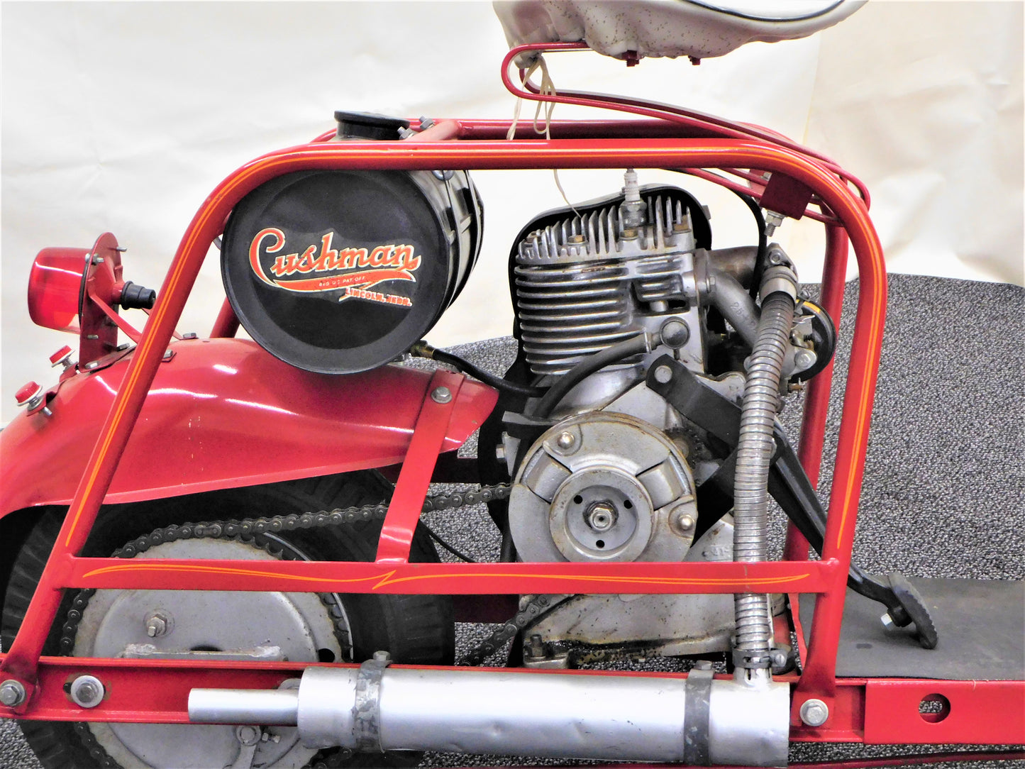 STK 10125 1956 Cushman Highlander Scooter