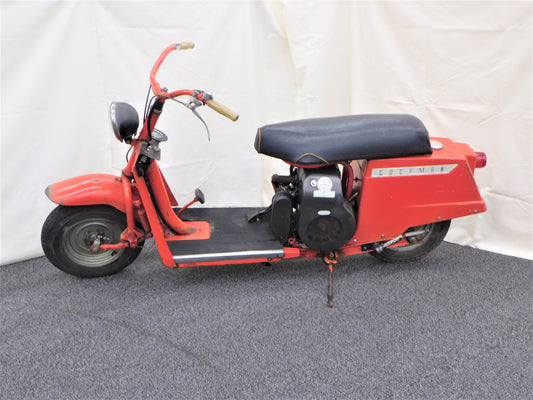 STK 10122  1963 Cushman Highlander Scooter