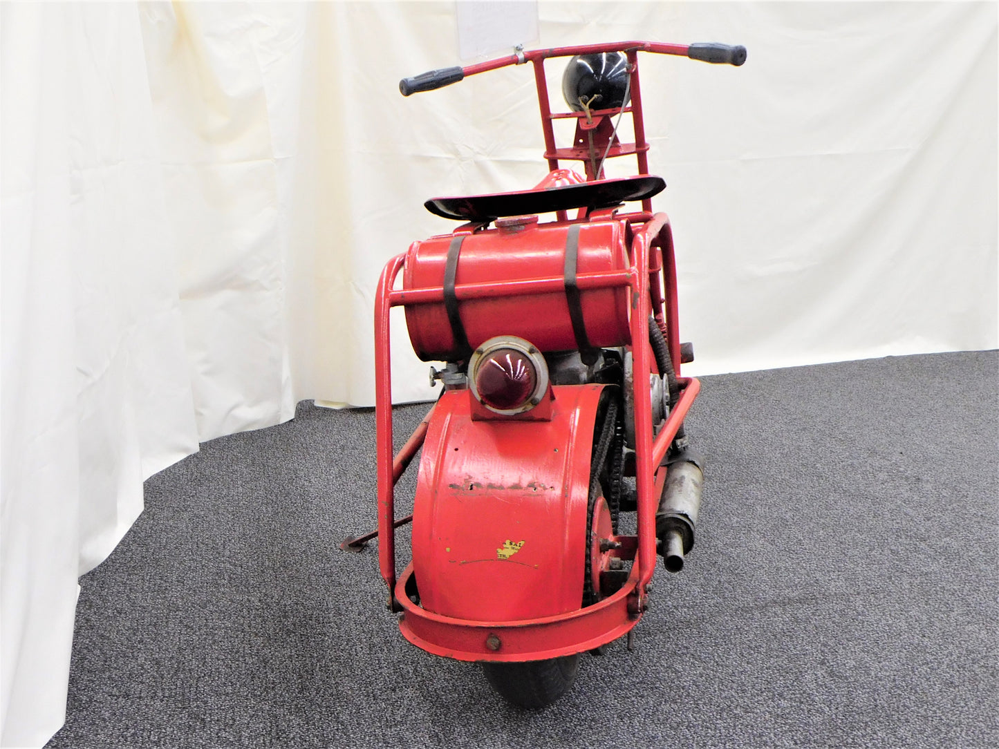 STK 10121  1950 Cushman Highlander Scooter