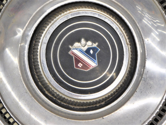 STK 10149  1974-76 Buick Hubcaps - Set of 4