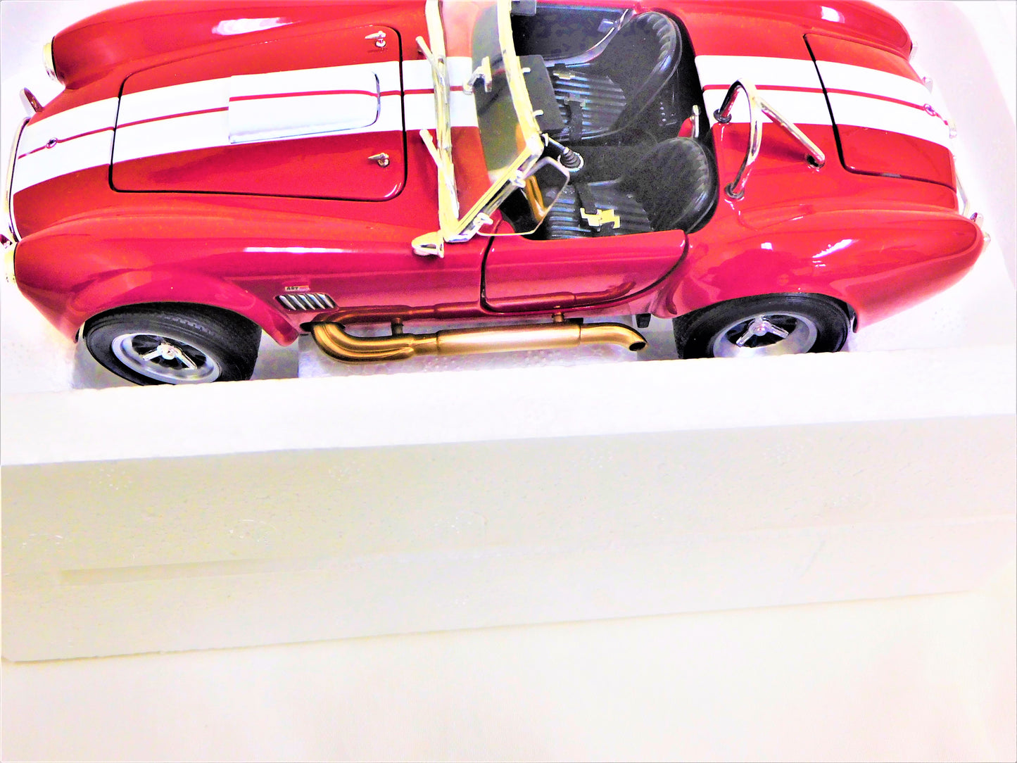 STK 10154  WIX 1965 Red Shelby Cobra 1/24 Die Cast *Price Includes Tax and Shipping within the US*