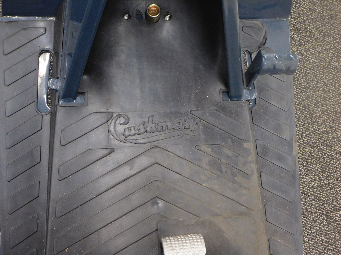 1948 Cushman Model 52