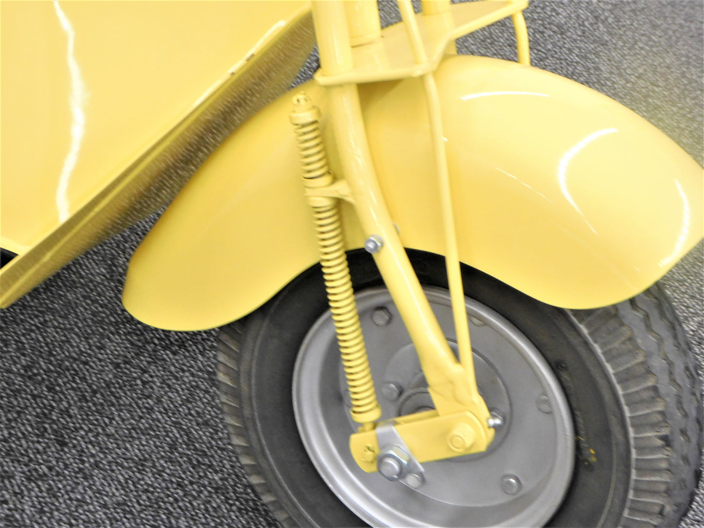 STK 10161  1947 Cushman Pacemaker Model 52