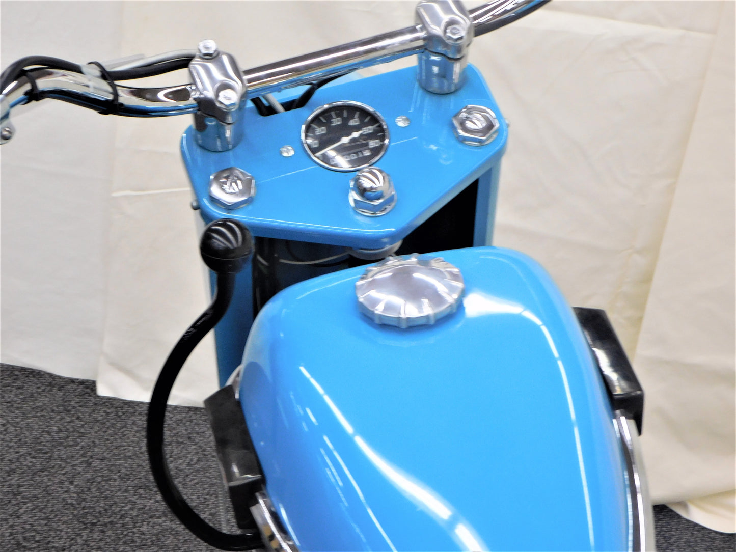 1960 Cushman Super Eagle Model 765