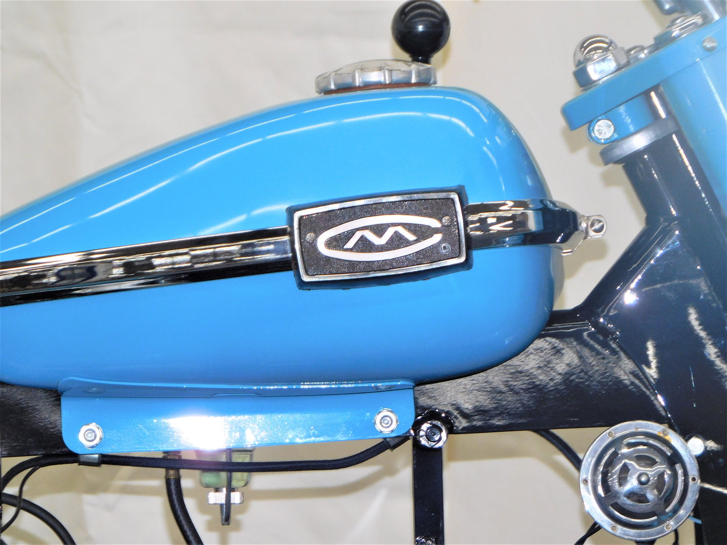 1960 Cushman Super Eagle Model 765
