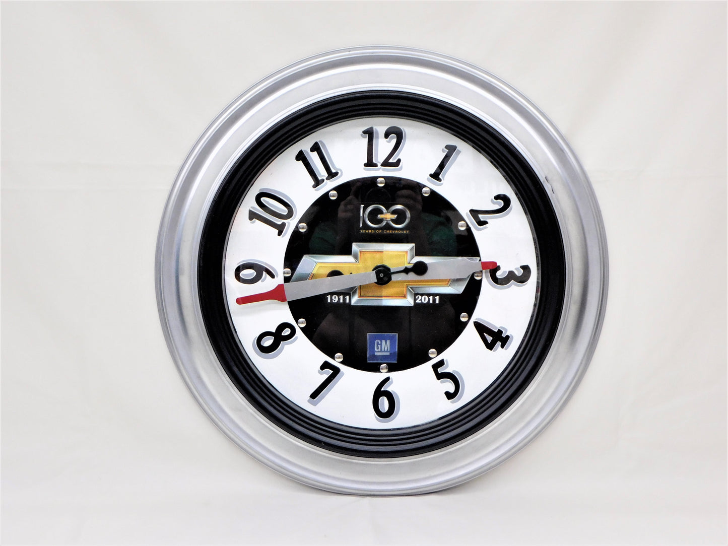 STK 10189 100 Years of Chevrolet Clock