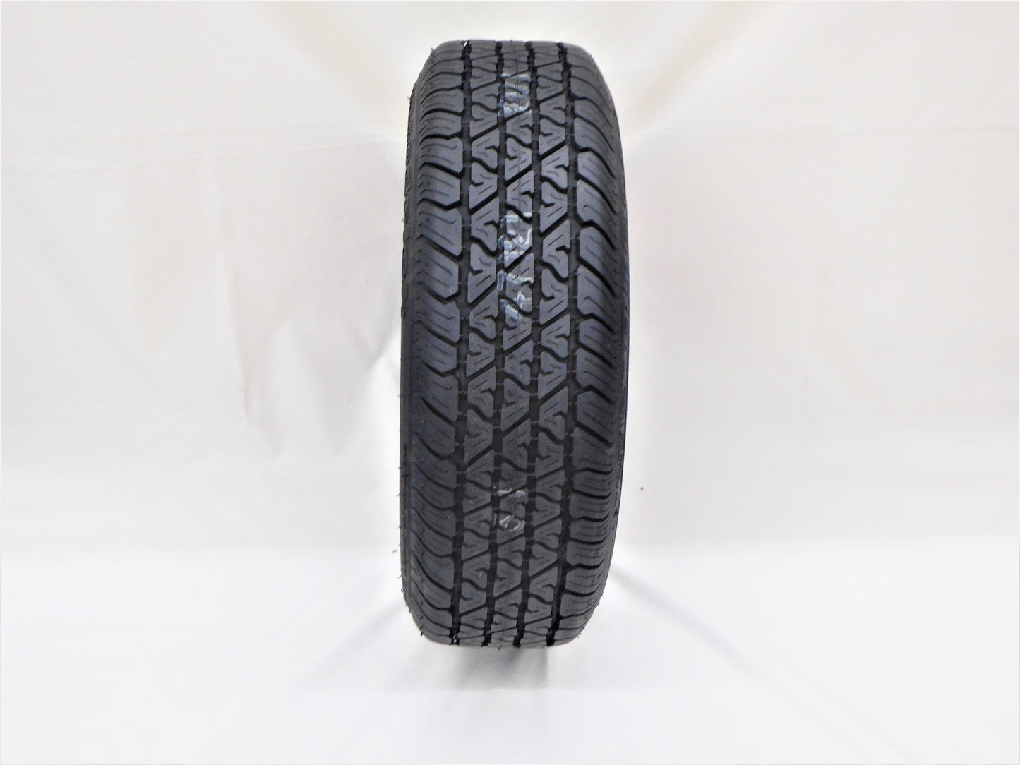 Ford Wheels & Tires/Fiesta Caps Full Set
