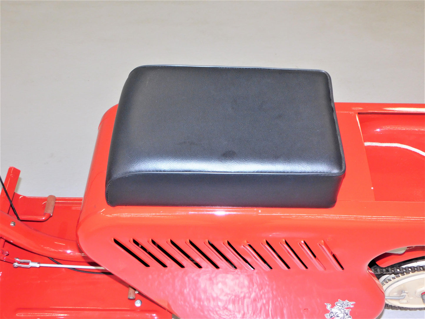 STK 10235  1959 Skat-Kat Scooter