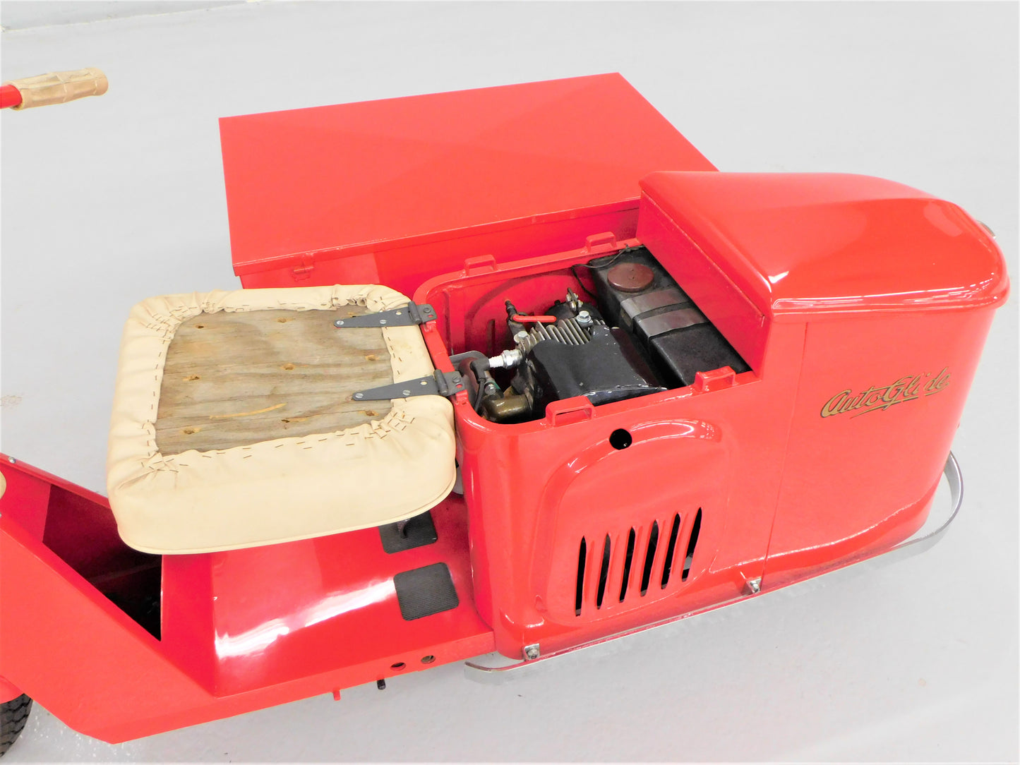 1944 Cushman AutoGlide with Side Car