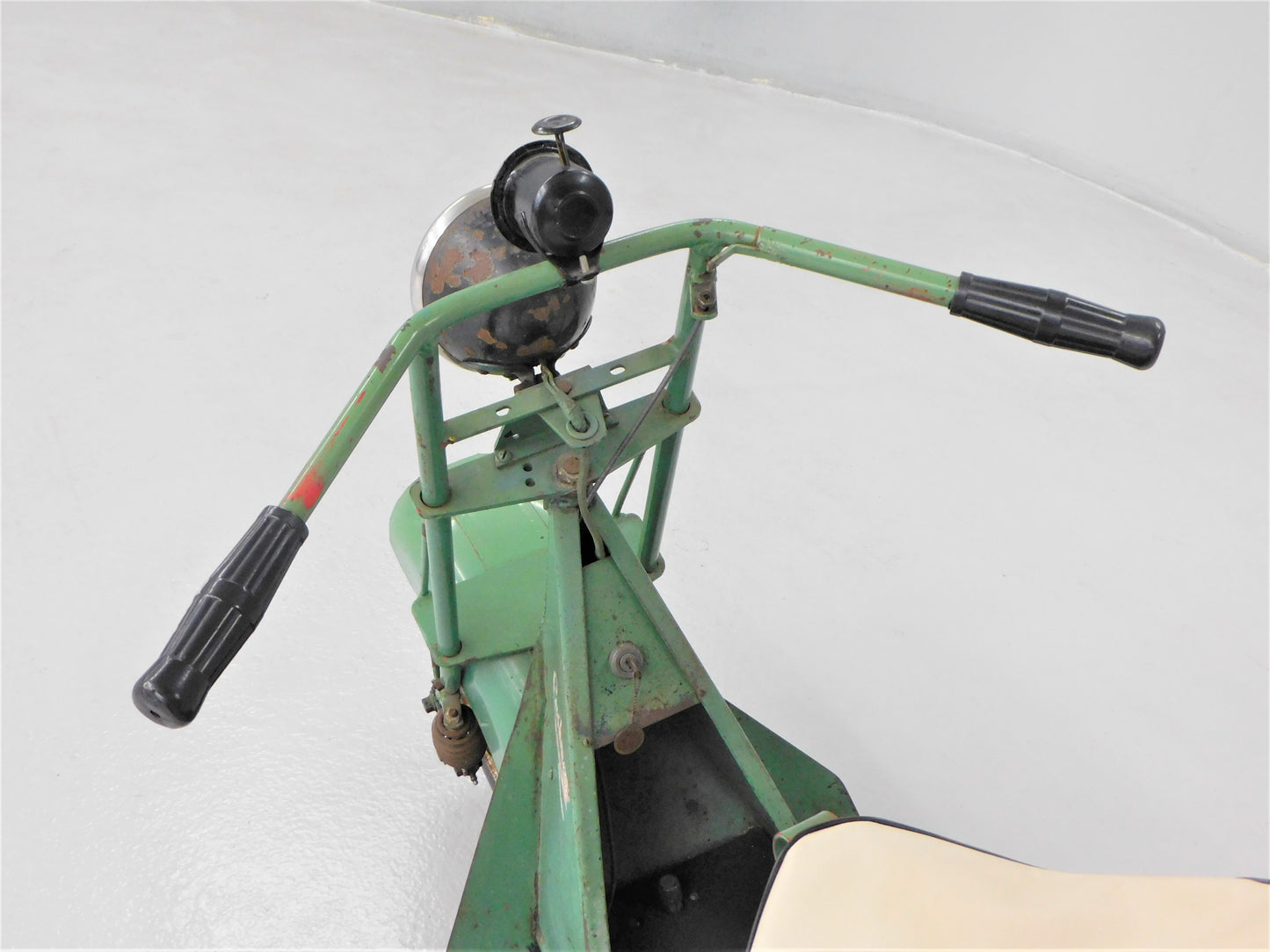 1948 Cushman Civilian Airborne Model 53A