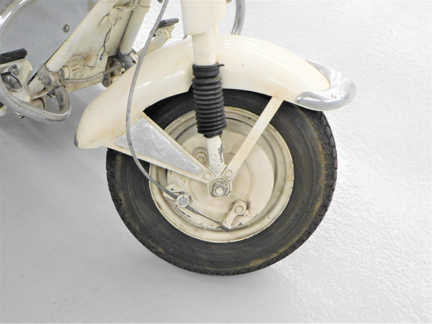 1963 Cushman Shriner's Super Silver Eagle